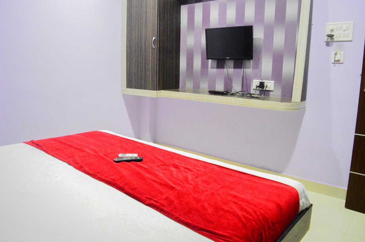 Hotel Royal Palace - 150 Meters From Mahakal Temple Ujjain Εξωτερικό φωτογραφία