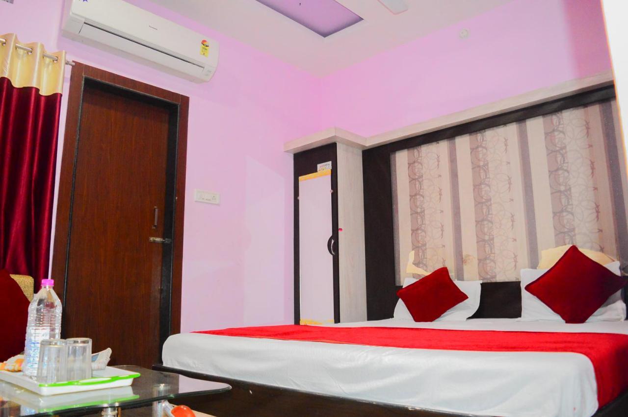 Hotel Royal Palace - 150 Meters From Mahakal Temple Ujjain Εξωτερικό φωτογραφία