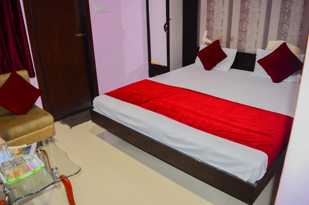 Hotel Royal Palace - 150 Meters From Mahakal Temple Ujjain Εξωτερικό φωτογραφία