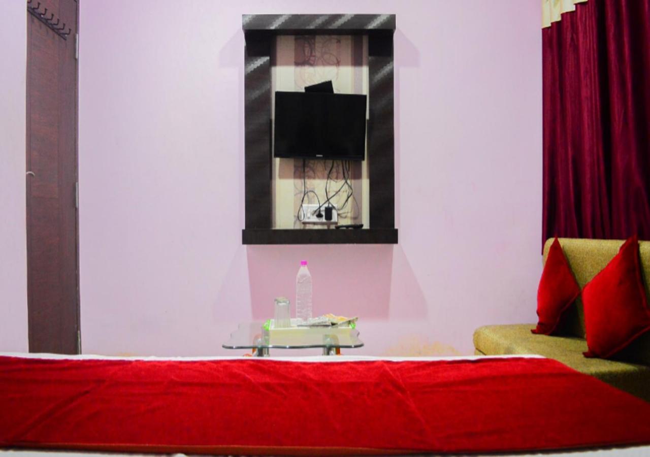 Hotel Royal Palace - 150 Meters From Mahakal Temple Ujjain Εξωτερικό φωτογραφία